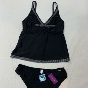 Lascana NWT Swim Wear Tankini Size 12 Black and White Stripes